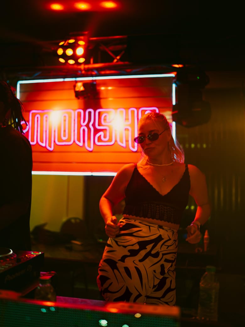 Guest energy at Mokshaa Hiriketiya tech house night